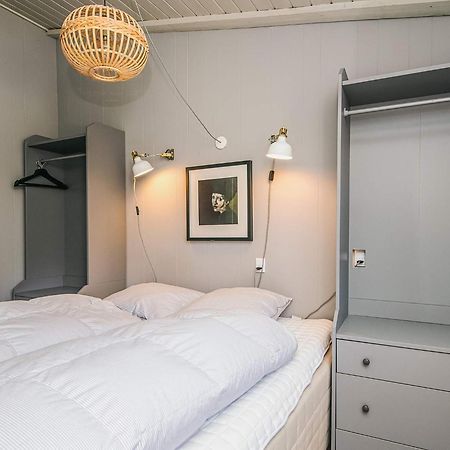5 Person Holiday Home In Henne เฮนเน สตรานด์ ภายนอก รูปภาพ