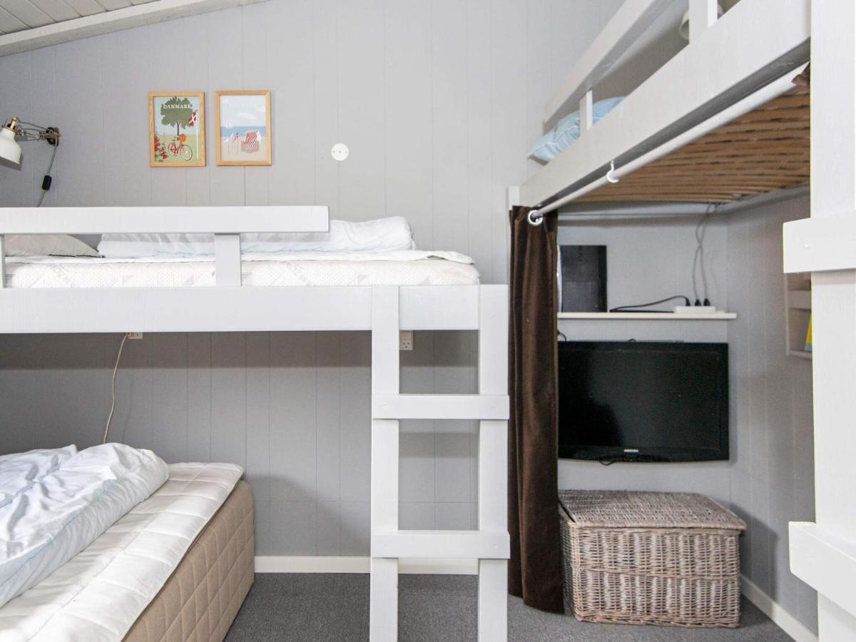 5 Person Holiday Home In Henne เฮนเน สตรานด์ ภายนอก รูปภาพ